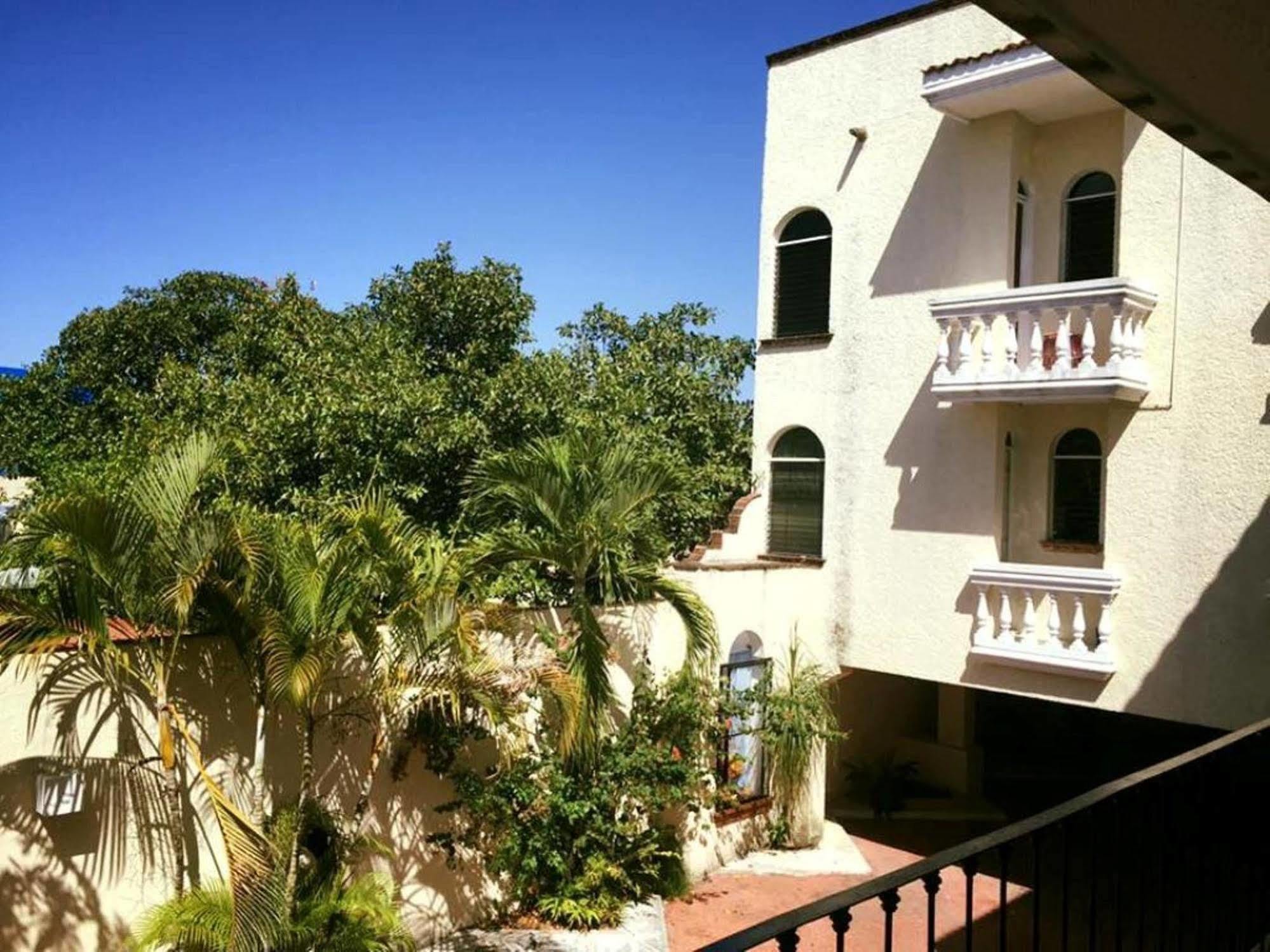 Hotel Villas Alamos